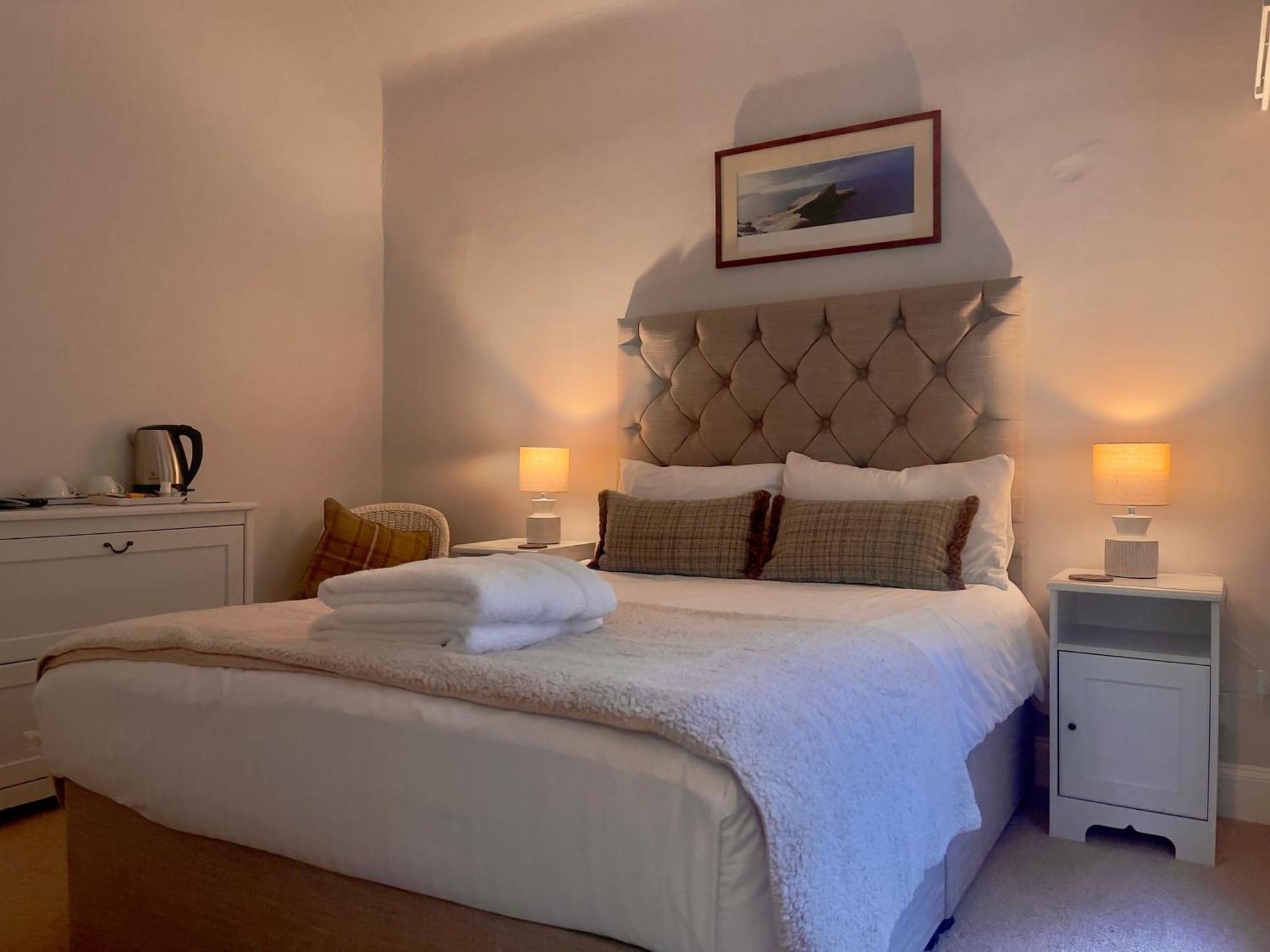 אוניך Creag Mhor Lodge מראה חיצוני תמונה
