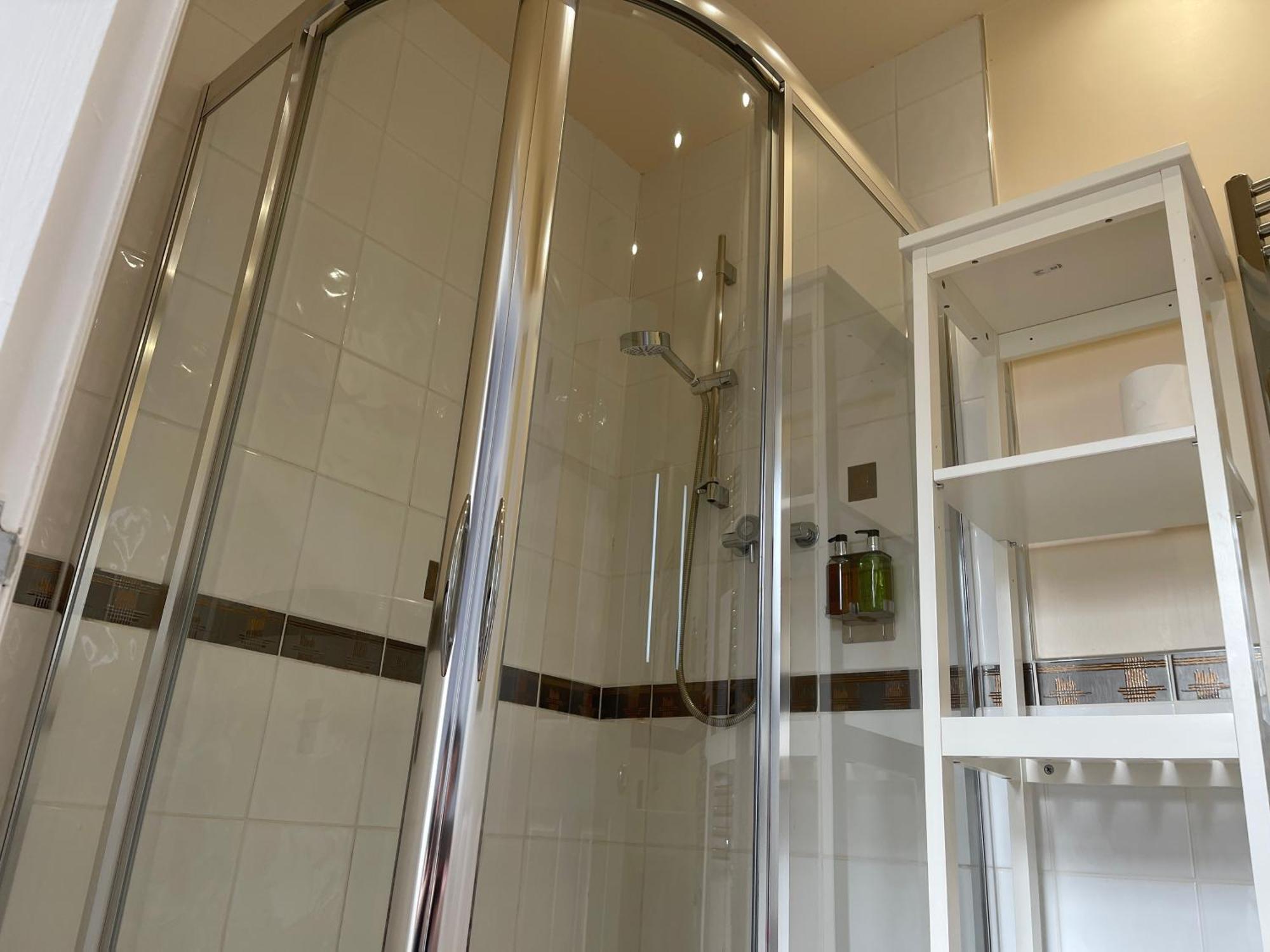 אוניך Creag Mhor Lodge מראה חיצוני תמונה